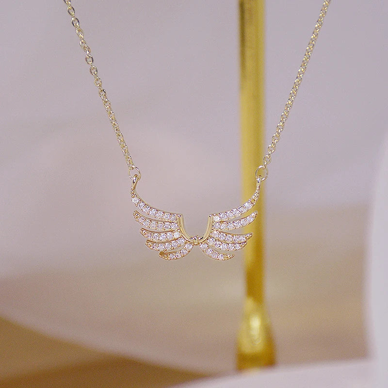 14k Plated Gold Exquisite simplicity Angel Wings Necklace Charm Short Design Clavicle Zircon Women Kolye Birthday Gift Pendant