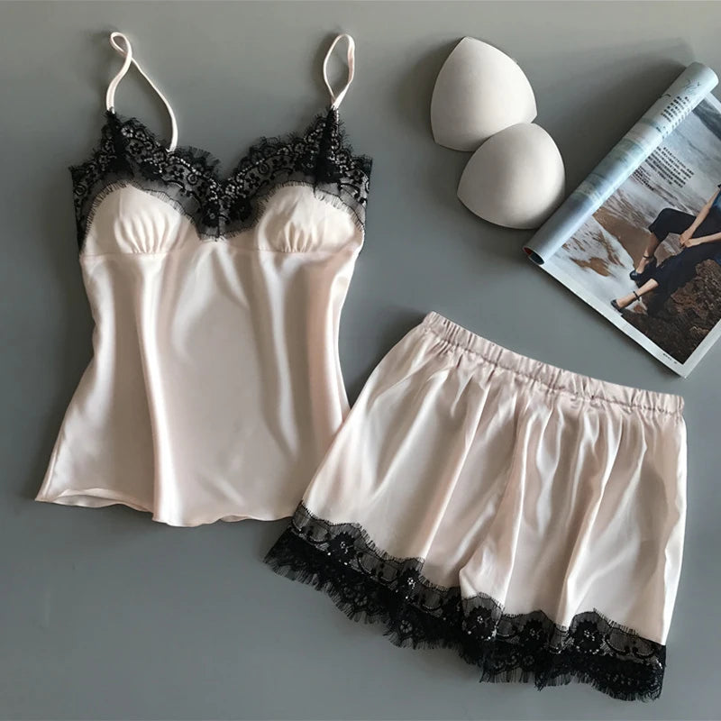 2Pcs Women's New Pajama Set Cute Fashion V-Neck Lace Sexy Lingerie Comfortable Home Light Luxury Sling Pajama Shorts Set